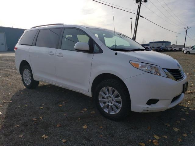 Photo 4 from auction – 2014 TOYOTA SIENNA LE with VIN 5TDJK3DCXES078780