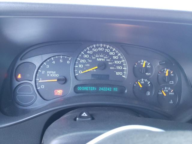 Photo 9 from auction – 2003 CHEVROLET SILVERADO with VIN 2GCEC19X131411144