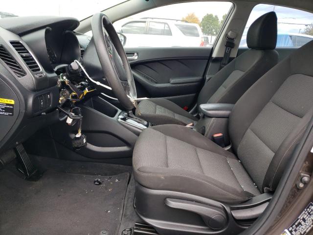 Photo 7 from auction – 2017 KIA FORTE LX with VIN 3KPFK4A77HE110537