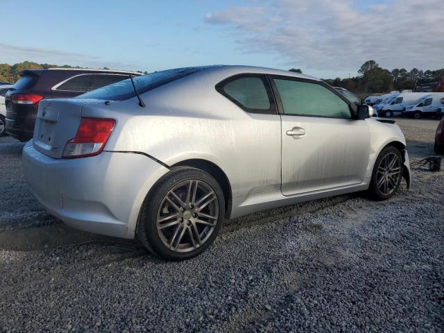 Photo 3 from auction – 2011 TOYOTA SCION TC with VIN JTKJF5C70B3015178