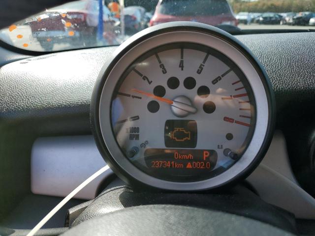 Photo 9 from auction – 2008 MINI COOPER with VIN WMWMF33558TT68240