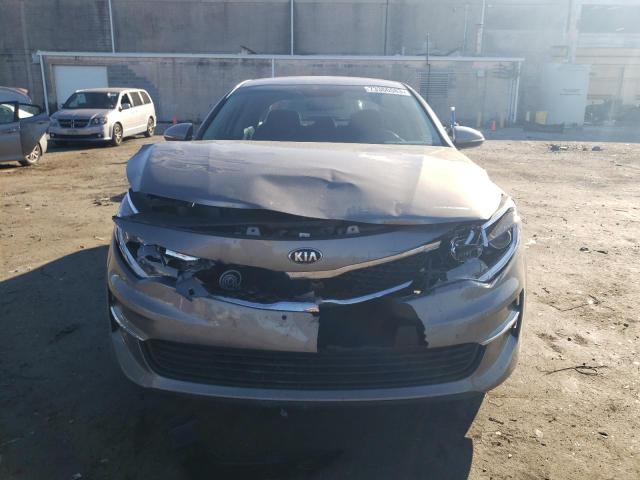 Photo 5 from auction – 2017 KIA OPTIMA LX with VIN 5XXGT4L36HG170571