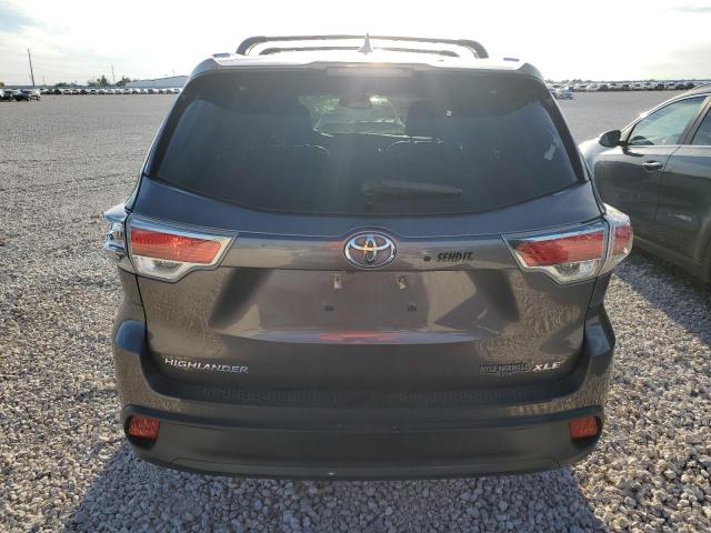 Photo 6 from auction – 2016 TOYOTA HIGHLANDER with VIN 5TDKKRFH6GS179382