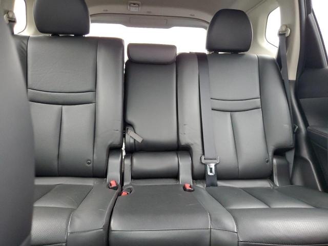Photo 10 from auction – 2015 NISSAN ROGUE S with VIN 5N1AT2MV5FC860878