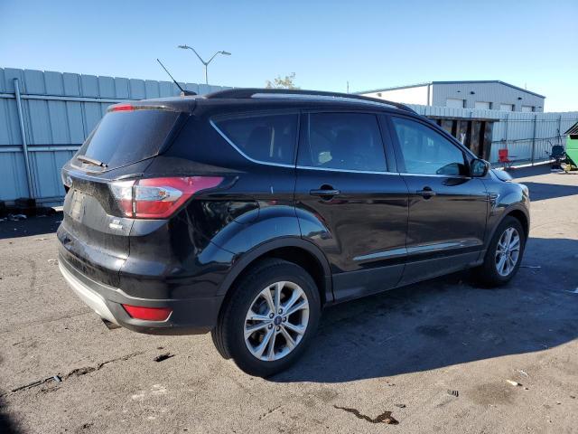 Photo 3 from auction – 2018 FORD ESCAPE SE with VIN 1FMCU9GD4JUA14326