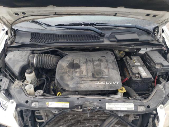 Photo 12 from auction – 2011 CHRYSLER TOWN & COU with VIN 2A4RR5DG1BR684156