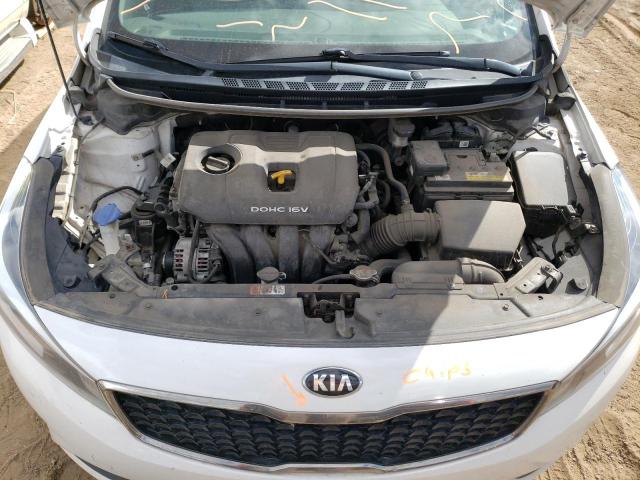 Photo 11 from auction – 2017 KIA FORTE LX with VIN 3KPFL4A77HE083790