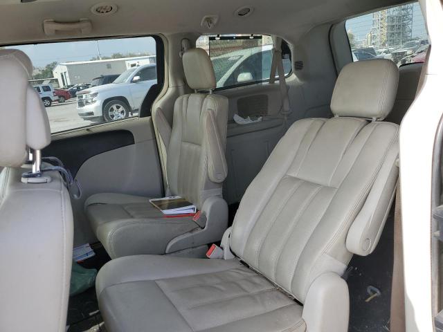 Photo 10 from auction – 2013 CHRYSLER TOWN & COU with VIN 2C4RC1CG9DR614540