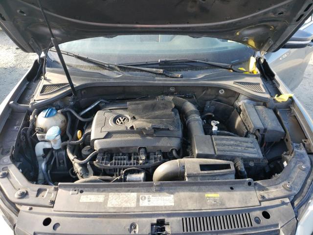 Photo 11 from auction – 2015 VOLKSWAGEN PASSAT S with VIN 1VWAT7A31FC091491