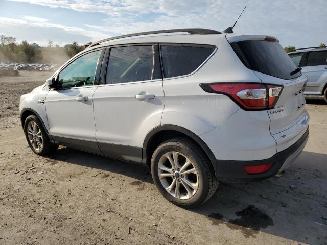 Zdjęcie 2 z aukcji – 2018 FORD ESCAPE SE z VIN 1FMCU9GD8JUC11452