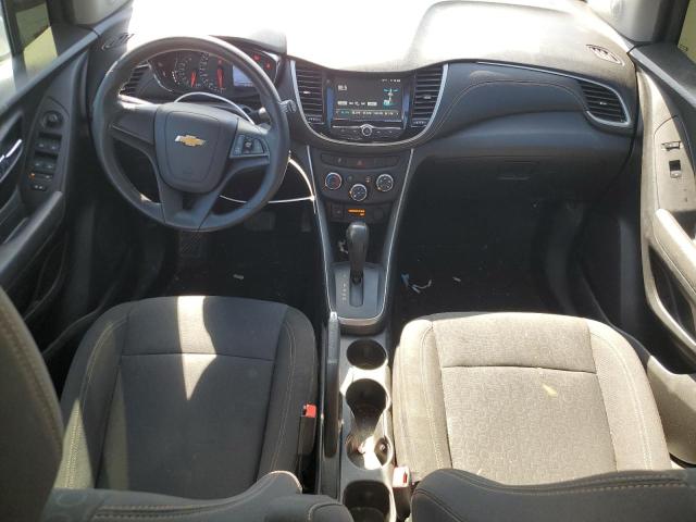 Photo 8 from auction – 2017 CHEVROLET TRAX LS with VIN KL7CJKSB3HB113653