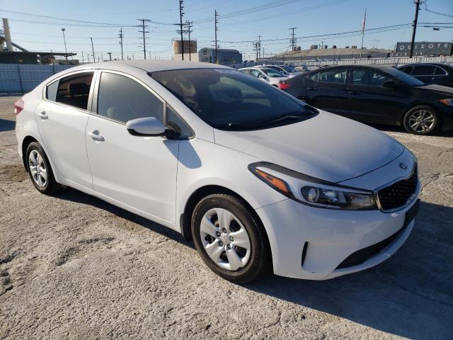 Photo 4 from auction – 2017 KIA FORTE LX with VIN 3KPFK4A78HE057573