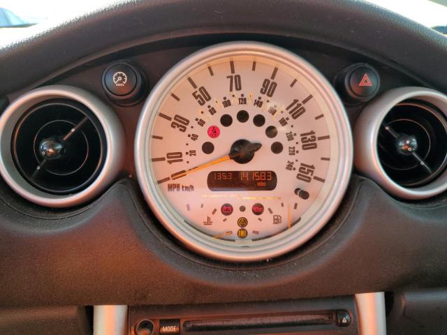 Photo 9 from auction – 2004 MINI COOPER S with VIN WMWRE33434TD88323