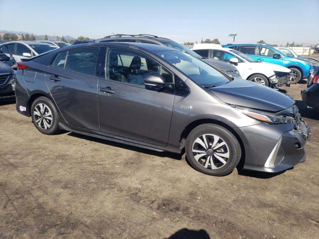 Photo 4 from auction – 2018 TOYOTA PRIUS PRIM with VIN JTDKARFP5J3078269