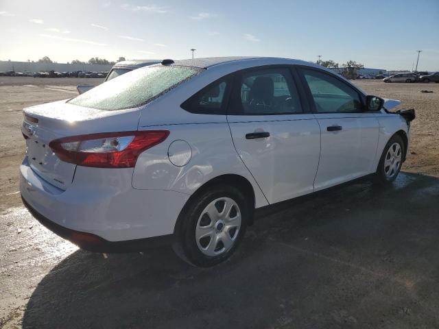 Photo 3 from auction – 2013 FORD FOCUS S with VIN 1FADP3E23DL167813