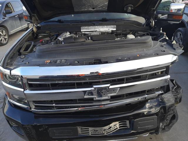 Photo 11 from auction – 2019 CHEVROLET SILVERADO with VIN 1GC1KUEY2KF215030
