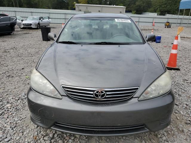 Photo 5 from auction – 2005 TOYOTA CAMRY LE with VIN 4T1BE32K85U956106