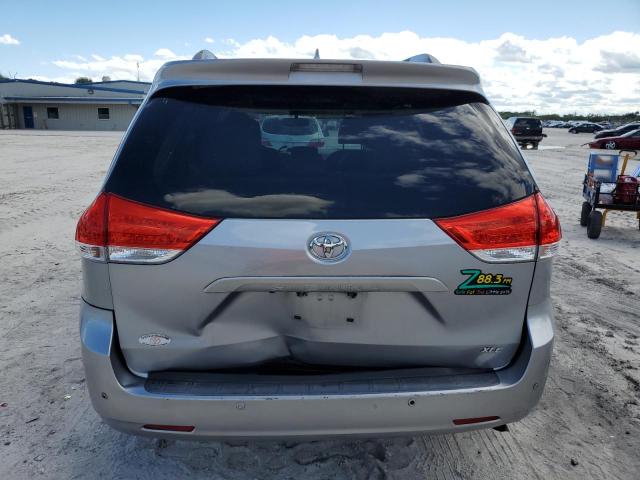 Photo 6 from auction – 2012 TOYOTA SIENNA XLE with VIN 5TDYK3DC9CS226753