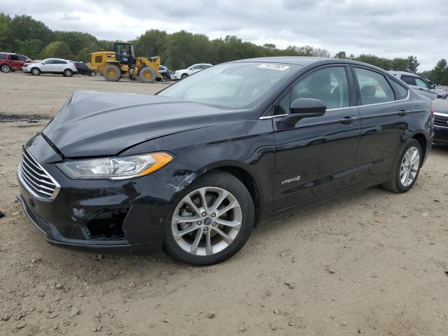 FORD FUSION SE 2019 with VIN 3FA6P0LU8KR138687 - Photo from auction