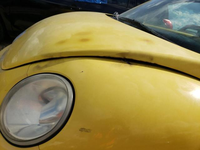 Photo 12 from auction – 2002 VOLKSWAGEN NEW BEETLE with VIN 3VWCD21C52M454652