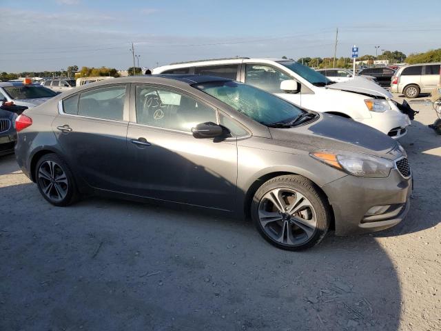Photo 4 from auction – 2014 KIA FORTE EX with VIN KNAFZ4A87E5103211