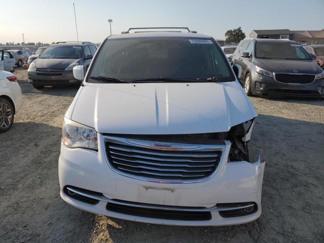 Photo 5 from auction – 2014 CHRYSLER TOWN & COU with VIN 2C4RC1BG3ER348130