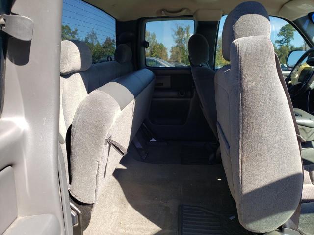 Photo 10 from auction – 2004 CHEVROLET SILVERADO with VIN 2GCEC19V541111445