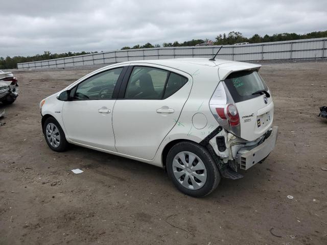 Photo 2 from auction – 2013 TOYOTA PRIUS C with VIN JTDKDTB30D1547601