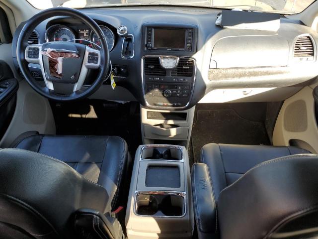 Photo 8 from auction – 2016 CHRYSLER TOWN & COU with VIN 2C4RC1BG5GR288578