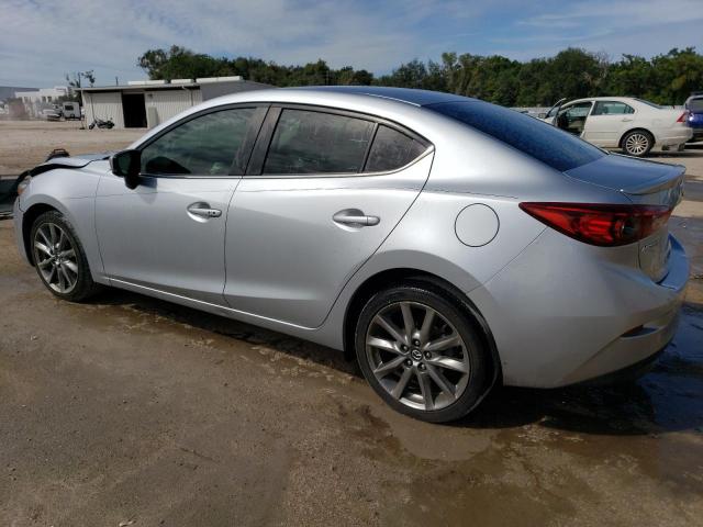 Photo 2 from auction – 2018 MAZDA 3 TOURING with VIN 3MZBN1V36JM260191