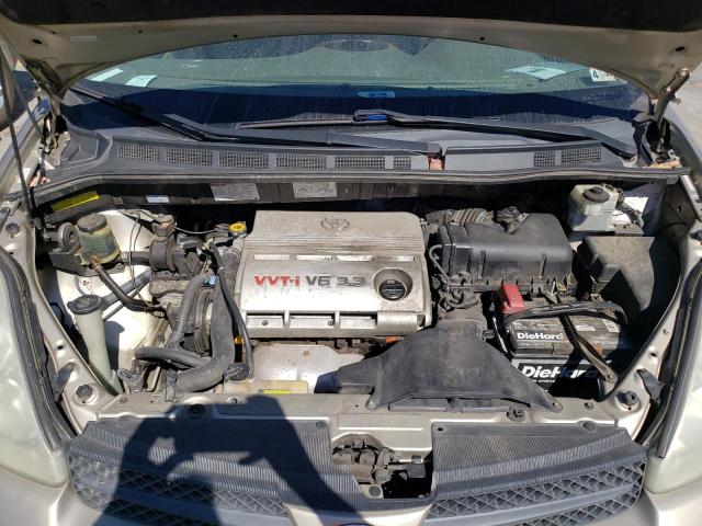 Photo 12 from auction – 2004 TOYOTA SIENNA XLE with VIN 5TDZA22C24S008319
