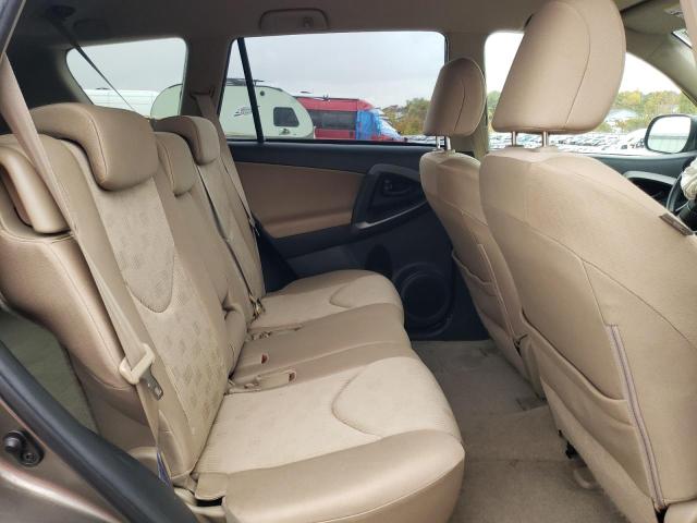 Photo 11 from auction – 2010 TOYOTA RAV4 with VIN JTMBF4DV9AD024246