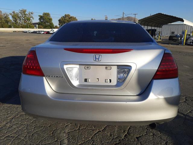 Photo 6 from auction – 2006 HONDA ACCORD VAL with VIN JHMCM56156C010852