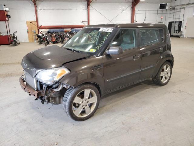 KIA SOUL + 2010 with VIN KNDJT2A2XA7048928 - Photo from auction
