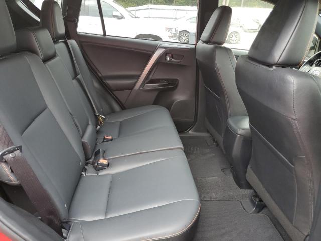 Photo 11 from auction – 2017 TOYOTA RAV4 SE with VIN JTMNFREVXHJ112128