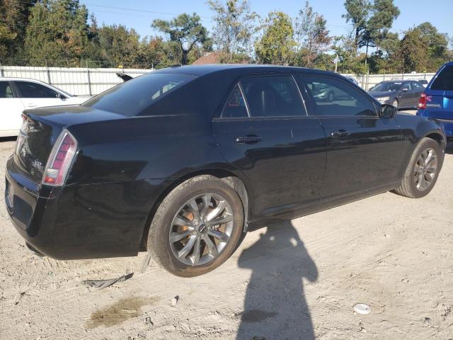 Photo 3 from auction – 2014 CHRYSLER 300 S with VIN 2C3CCAGGXEH309737
