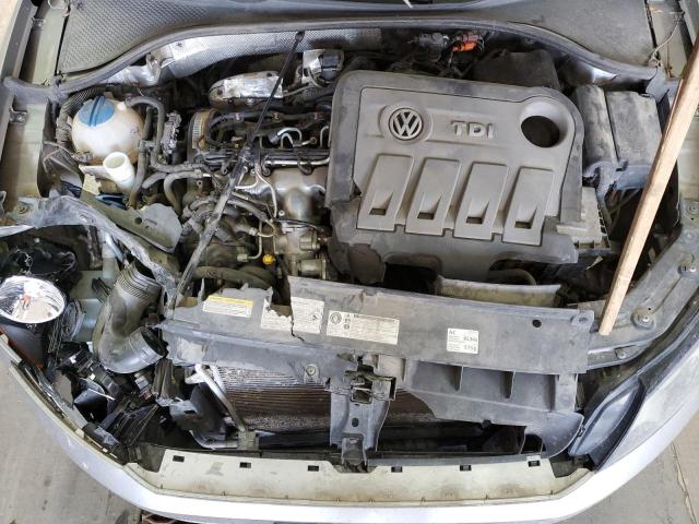 Photo 11 from auction – 2014 VOLKSWAGEN PASSAT SE with VIN 1VWBN7A36EC053493