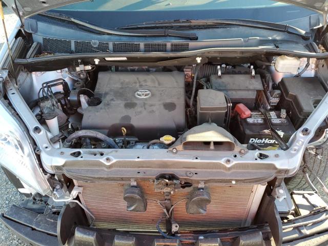 Photo 12 from auction – 2015 TOYOTA SIENNA LE with VIN 5TDKK3DC2FS644808