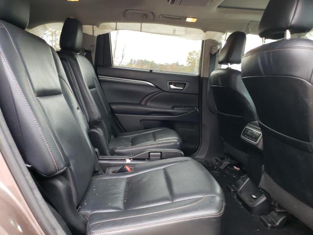 Photo 10 from auction – 2018 TOYOTA HIGHLANDER with VIN 5TDDZRFHXJS822859