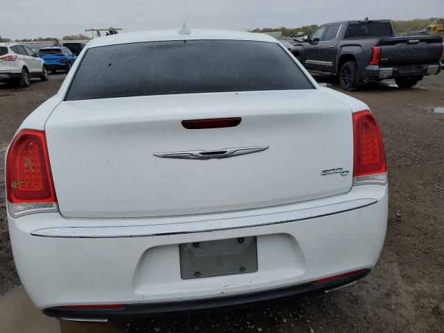 Photo 6 from auction – 2016 CHRYSLER 300C with VIN 2C3CCAEG9GH342668