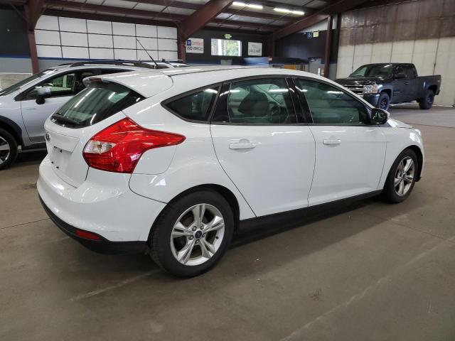 Foto 3 de la subasta – 2014 FORD FOCUS SE con VIN 1FADP3K28EL332812