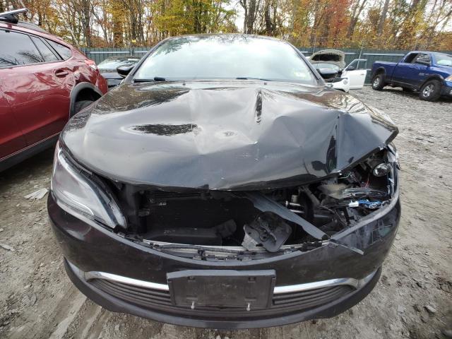 Photo 5 from auction – 2015 CHRYSLER 200 LIMITE with VIN 1C3CCCABXFN726437