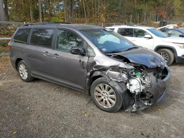 Photo 4 from auction – 2015 TOYOTA SIENNA XLE with VIN 5TDDK3DC0FS103989