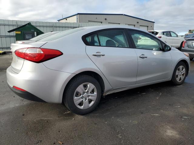 Photo 3 from auction – 2015 KIA FORTE LX with VIN KNAFK4A6XF5394095