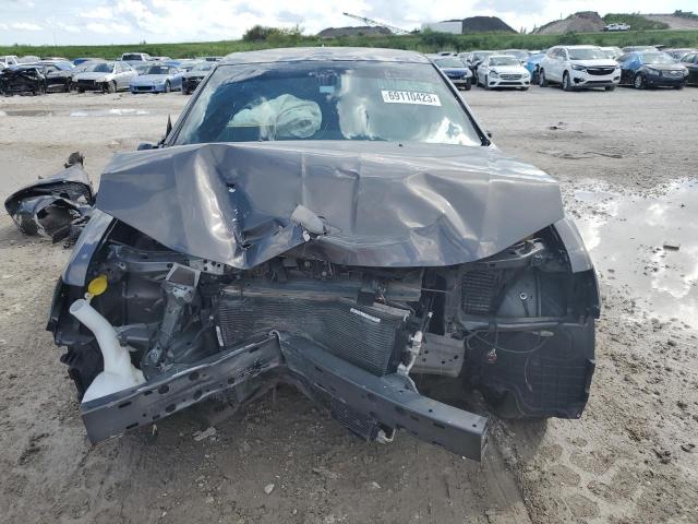 Photo 5 from auction – 2019 CHRYSLER 300 S with VIN 2C3CCABG5KH659098