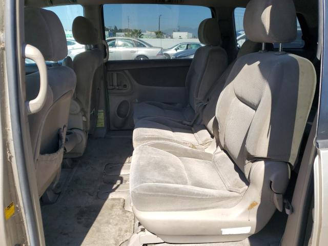 Photo 11 from auction – 2004 TOYOTA SIENNA CE with VIN 5TDZA23C94S206362