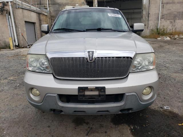 Photo 5 from auction – 2004 LINCOLN NAVIGATOR with VIN 5LMFU28R74LJ25233