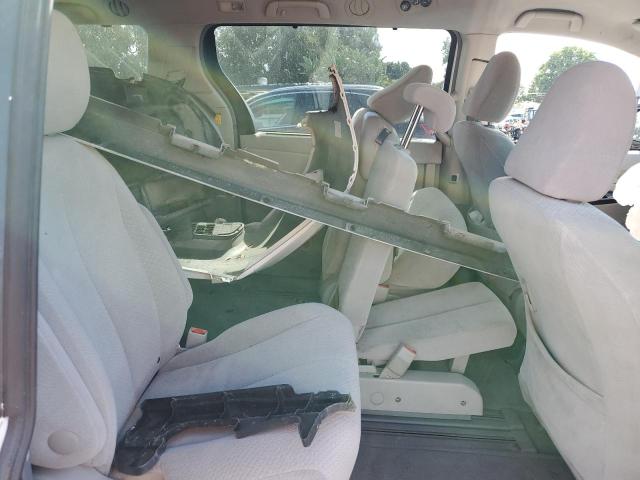Photo 11 from auction – 2011 TOYOTA SIENNA LE with VIN 5TDKK3DC3BS077664