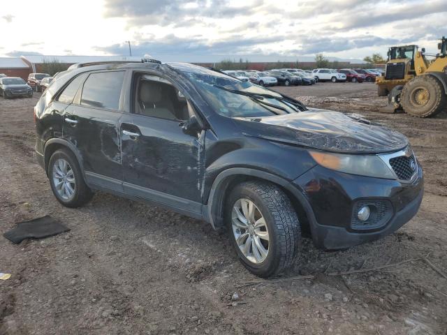 Photo 4 from auction – 2011 KIA SORENTO EX with VIN 5XYKU3A10BG035379