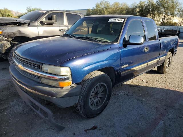 CHEVROLET SILVERADO 2002 with VIN 2GCEC19V621352637 - Photo from auction